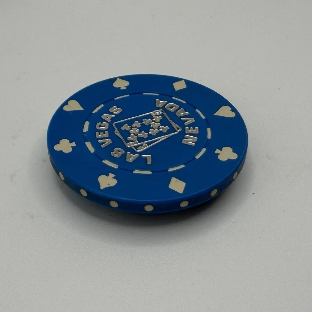 Las‎ Vegas Poker Chip Refrigerator Magnet Blue Nevada Gambling Souvenir Fridge